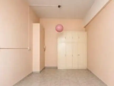 Local en Venta 48 años