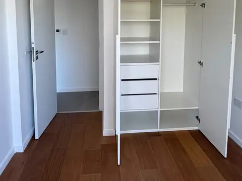 Avenida Rivadavia 2200, Piso 02