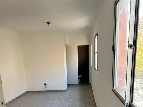 Doctor Vera 100, Piso 1