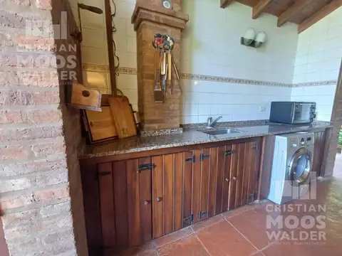 Casa en Venta en Barrio el Cazador, USD 349.000