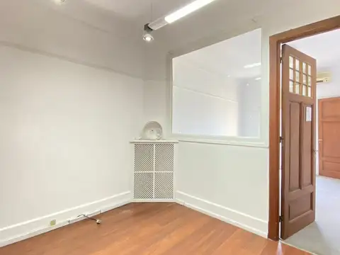 Oficina en Venta en San Nicolás, USD 130.000