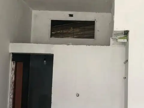 Local en Alquiler en Bella Vista, $ 550.000