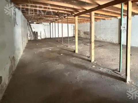Venta Galpón en Villa Dominico