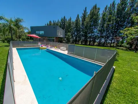 Casa en Venta en Haras Del Sur 2, USD 245.000