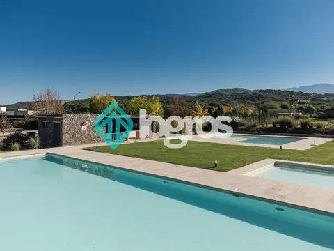 Terreno en Venta en Praderas De San Lorenzo, USD 190.000