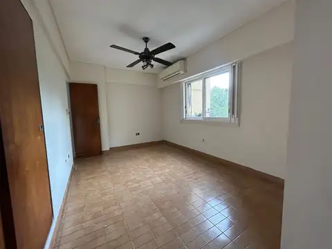 Departamento en Venta de 4 dormitorios