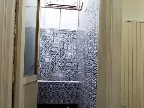 Rivadavia 2657 , Piso 5