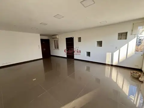 Oficina en Venta en Plaza Mitre, USD 55.000