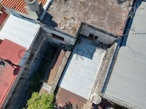 Galpon en Venta 56,10  mts Fondo
