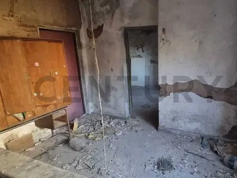 VENTA TERRENO PARA DESARROLLO OPCION DEPOSITO O GALPON EN VILLA ORTUZAR
