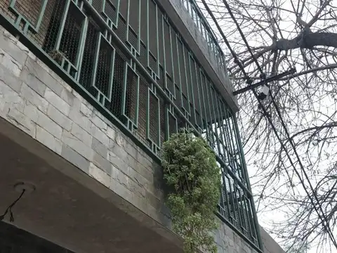 CASA 2 DORMITORIOS MAS DEPARTAMENTO 1 DORMITORIO