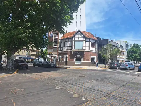 General Enrique Martínez 1300