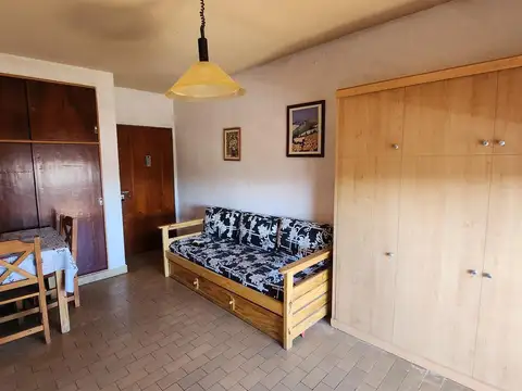 Se vende Departamento Monoambiente en Villa Gesell, Costa Atlántica.