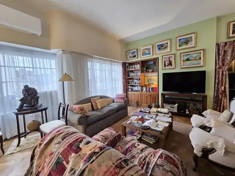 Departamento en Venta de 5 ambientes