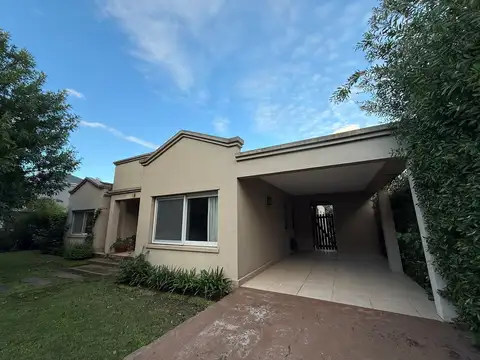 Casa en Alquiler de 2 dormitorios