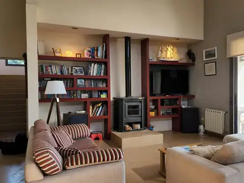 NUEVO VALOR! FINANCIA! Venta/ALQUILER Casa en Chacras de La Reserva, Campana.
