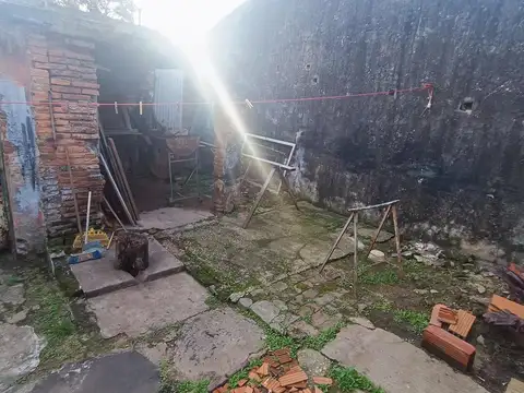 Galpon en Venta 4,33  mts Frente