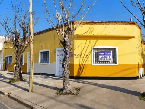 PH de 2 ambientes con patio y terraza ubicado en esquina Jujuy y Gavilán