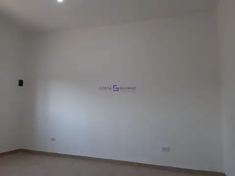 Depto Tipo Casa 2 ambientes con 1 baño