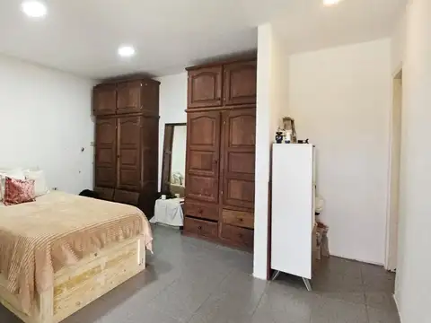 Casa 12 ambientes con 7 baños
