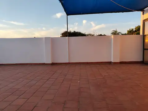Gobernador Ángel Soto 100