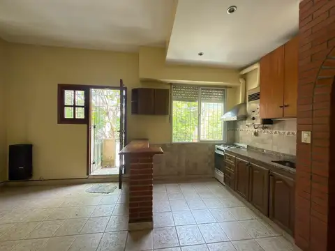 PH VELEZ SASRFIELD /FLORESTA 2 AMB 1 PISO POR ESCALERA. CON TERRAZA Y BALCON .UNA GRAN OPORTUNIDAD 