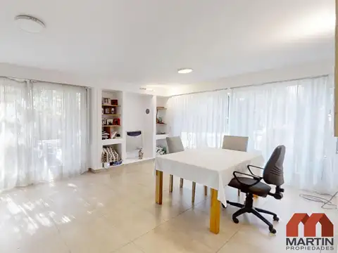 Casa en Venta en Martinez Vias / Libertador, USD 415.000