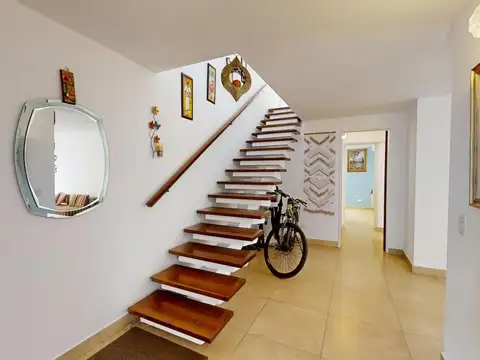 Casa en Venta en Martínez Vías / Libertador, USD 415.000
