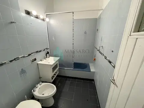 Depto Tipo Casa en Venta 50 años