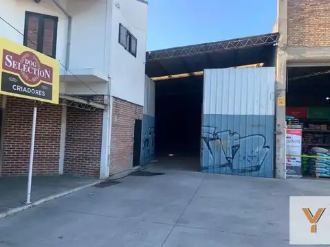 Depósito en Alquiler - 1 Baño - 325mts - Almirante Brown