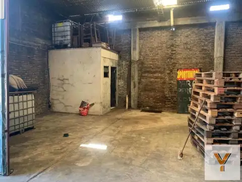 Galpon en Alquiler en Burzaco, $ 2.800.000
