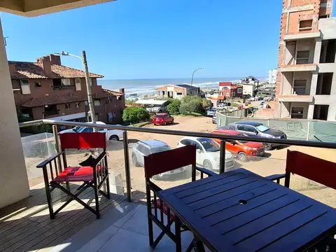 Carlos Pellegrini 75