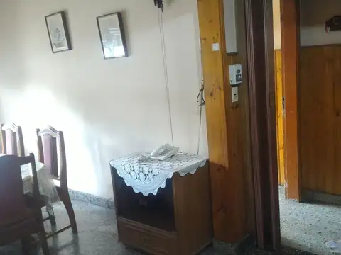 Casa Multifamiliar 2 Ambientes - Villa Ballester