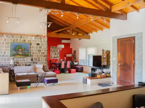 Casa en Venta en Martinez Fleming / Panamericana, USD 850.000