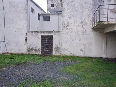 Montiel 600, Piso 1