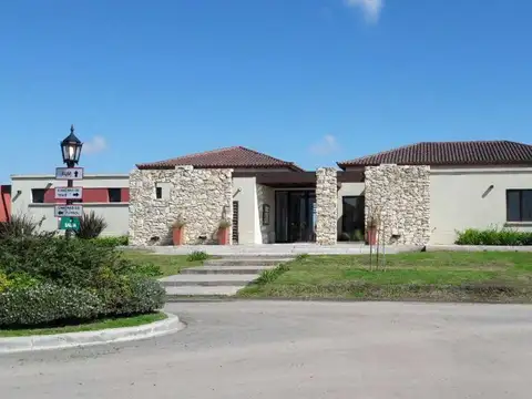 Terreno en Venta 20  mts Frente