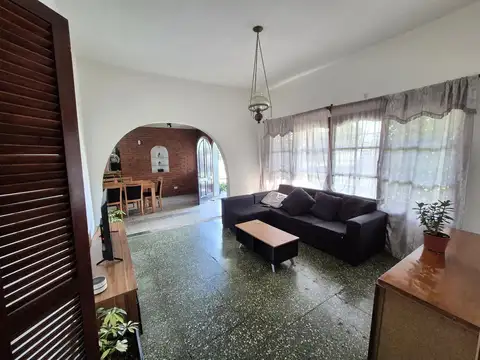 Depto Tipo Casa en Venta 40 años