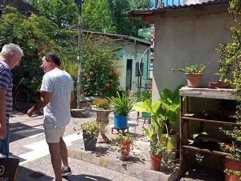 Depto Tipo Casa en Venta de 9 ambientes