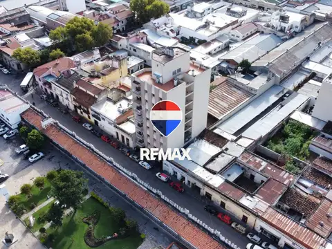 VENTA DEPARTAMENTO MICROCENTRO 4 DORM CON COCHERAS