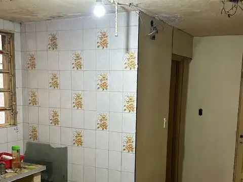 Galpon en Alquiler en Lanus Oeste, $ 1.300.000