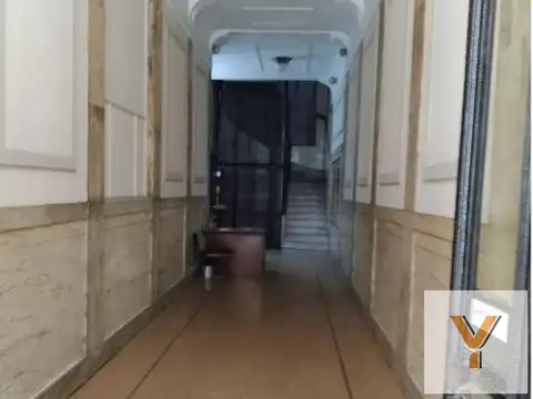 Oficina 3 ambientes con 2 baños