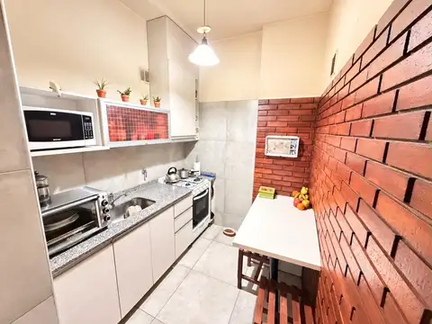 Departamento 3 ambientes planta baja con patio en Güemes