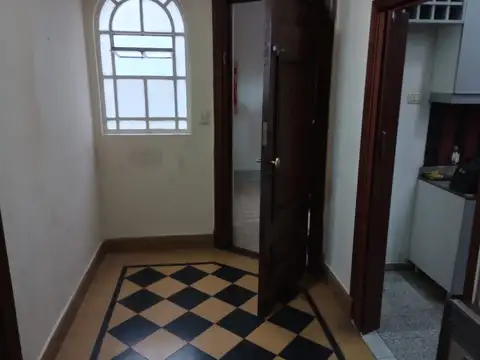 Depto Tipo Casa en Alquiler de 3 ambientes