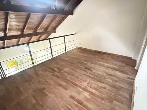 Depto Tipo Casa en Alquiler al Este