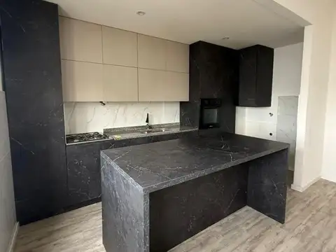 Sánchez De Bustamante 100