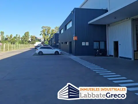 DEPÓSITO EN ALQUILER DE 865m2 - RICARDO ROJAS, TIGRE