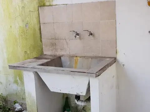 Depto Tipo Casa 3 ambientes con 2 baños