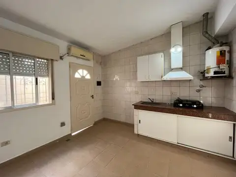 Departamento PH  en Alquiler en Villa Maipú, San Martin, G.B.A. Zona Norte