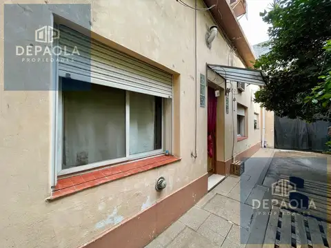 Depto Tipo Casa 4 ambientes con 2 baños