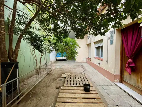Depto Tipo Casa en Venta con 2 cocheras